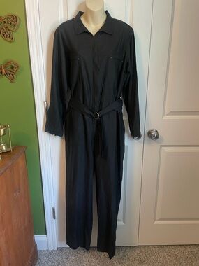 Freeway by Ari 100% Silk Black Long Sleeve Belted Jumpsuit Vintage